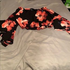 Floral Off the shoulder crop top